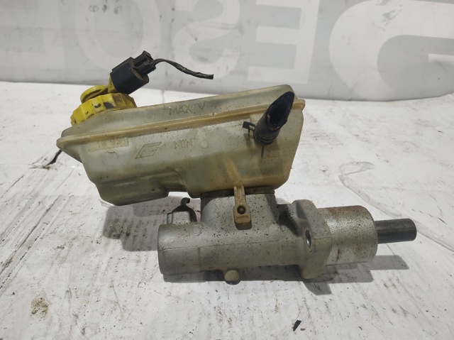 FORD 7M1611303 Бачок тормозной в наличии Хмельницкий