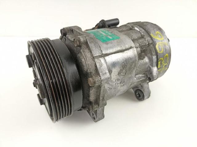 FORD 7M3820803 Компрессор кондиционера в наличии Украина