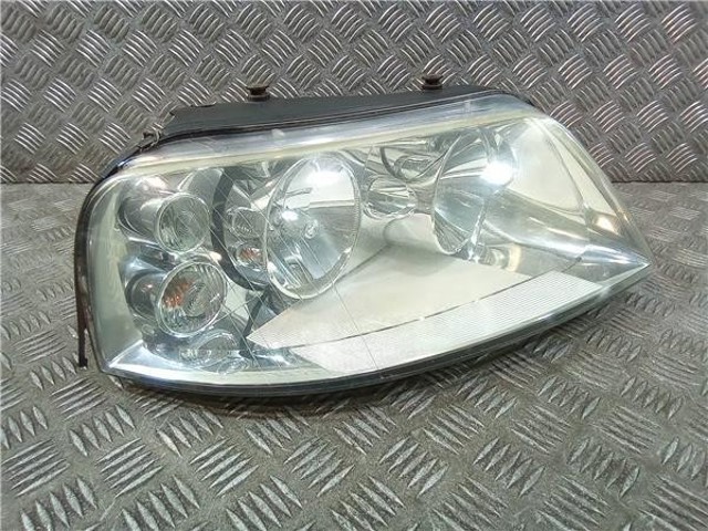 7M3941016AD VAG Правая фара купить в Николаев