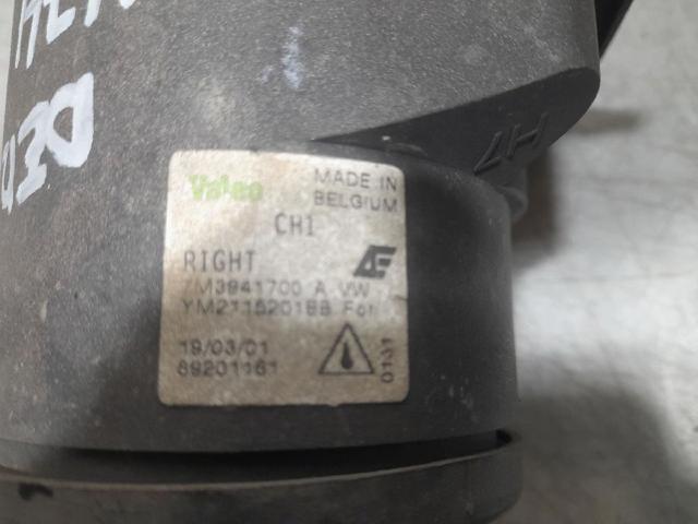 VAG 7M3941700A Фара противотуманная правая в наличии Запорожье