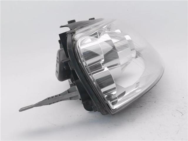 7M4941018 VAG Правая фара купить в Чернигов