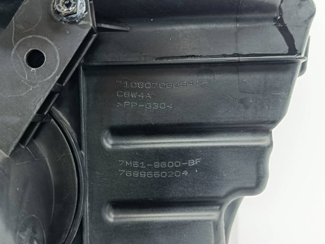 Caixa de filtro de ar Ford Focus 3 CB8