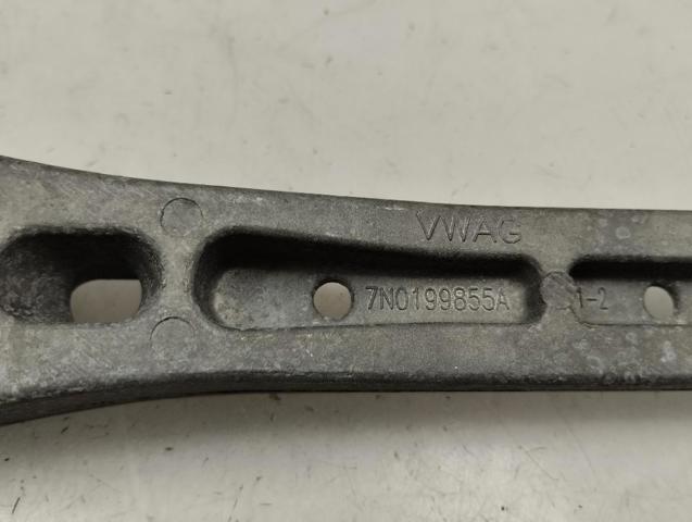 Coxim (suporte) traseiro de motor 7N0199855A VAG