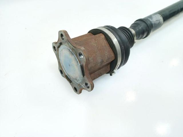 7N0407764R VAG Правая полуось купить в Павлоград