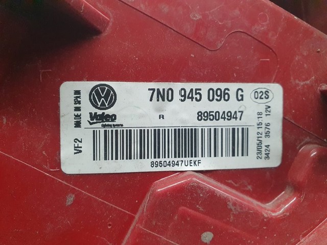 7N0945096G Фонарь задний правый внешний купить Павлоград