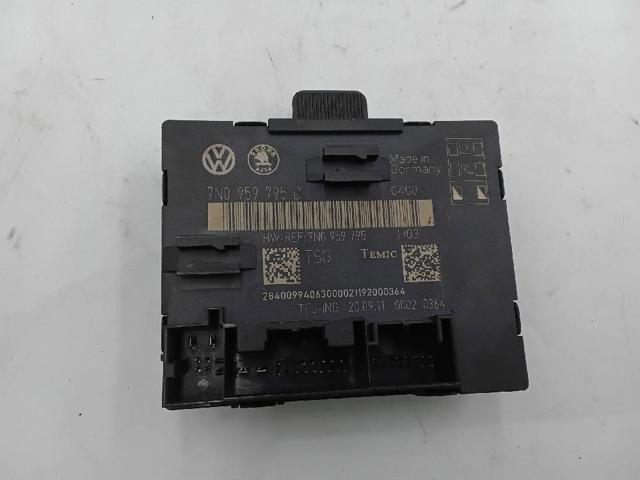7N0959795D Блок комфорта задней двери купить Днепр