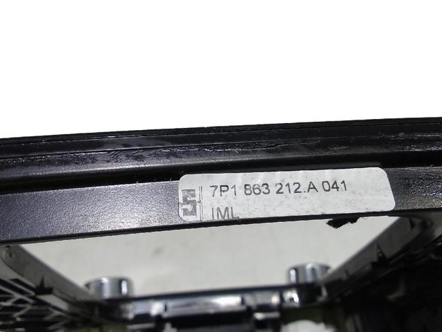 VAG 7P1863241B81U Консоль панели управления центральная в наличии Кривой Рог