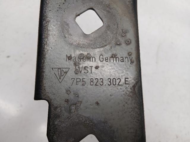 7P5823302E PORSCHE купить в Павлоград