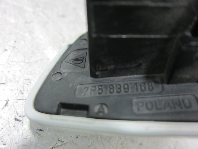 PORSCHE 7P5839168 в наличии Киев