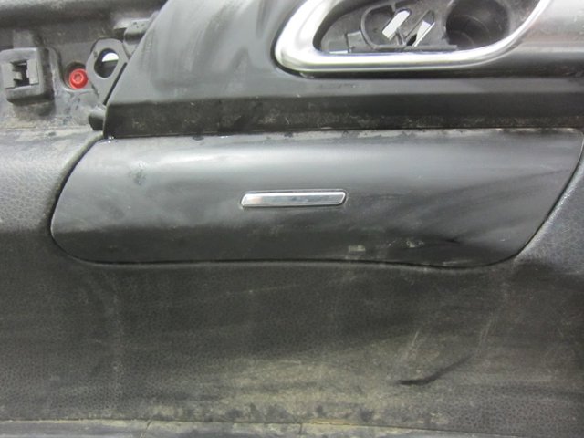 7P5857951 PORSCHE купить в Ровно