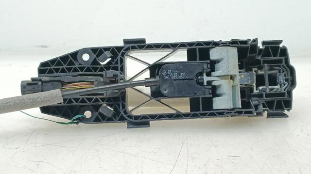 VAG 7P6837206CGRU Ручка двери правой наружная передняя/задняя в наличии Ровно