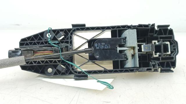 VAG 7P6837206CGRU Ручка двери правой наружная передняя/задняя в наличии Одесса