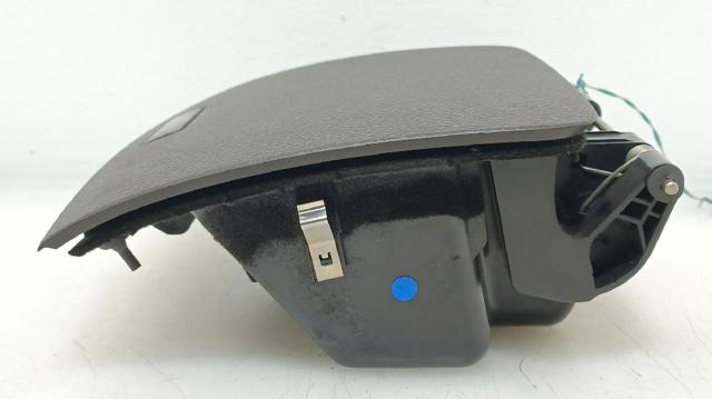 7P6857922F4A1 VAG Ящик перчаточный (бардачок) купить в Ужгород