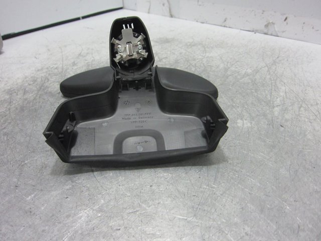7PP858548 PORSCHE купить в Ровно