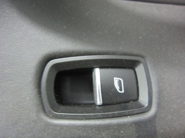 7PP959855B PORSCHE Кнопка стеклоподъемника передняя купить в Тернополь