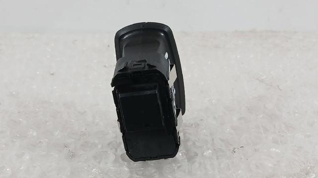 PORSCHE 7PP959855C Кнопка включения мотора стеклоподъемника передняя правая в наличии Ирпень