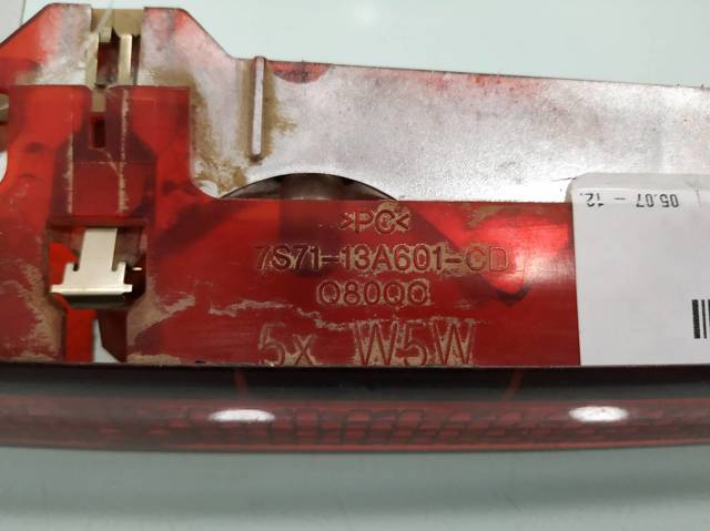 Sinal de parada traseiro adicional Ford Mondeo 4 CA2