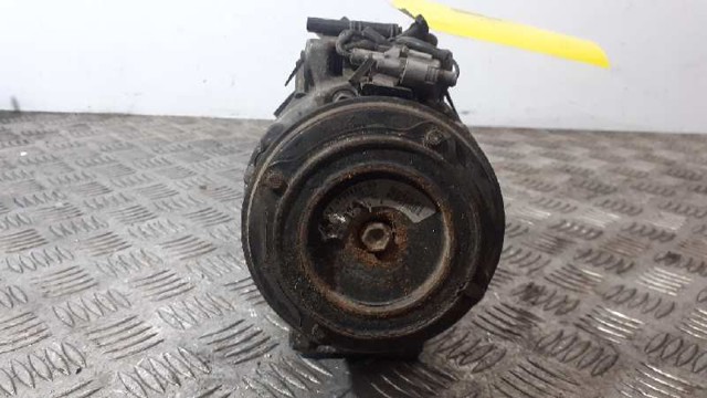 7SBU17C BMW