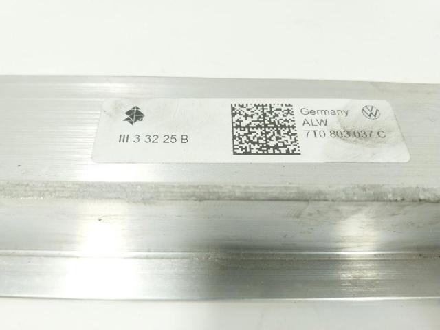 7T0803037C VAG купить в Павлоград
