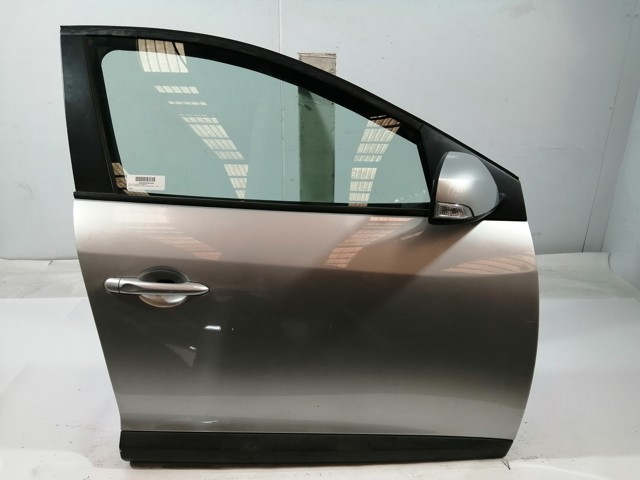 Porta dianteira direita para Renault Megane III Fastback 1.5 DCI (BZ1G, BZ1W, BZ0R) K9K656 801003028R