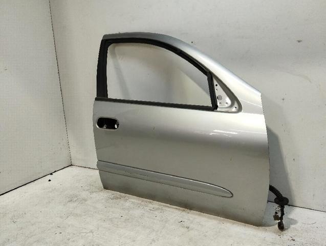 801005M432 NISSAN Дверь передняя правая купить в Полтава
