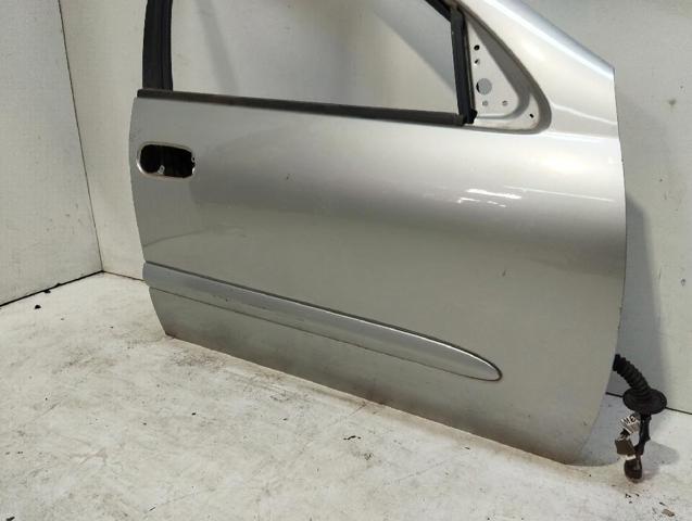 801005M432 NISSAN Дверь передняя правая купить в Хмельницкий
