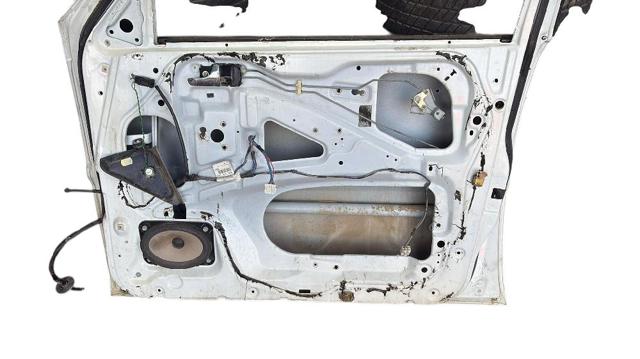 NISSAN 801007F030 Дверь передняя правая в наличии Кривой Рог