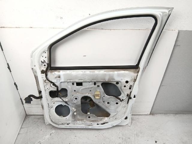 801009178R RENAULT Дверь передняя правая купить в Чернигов