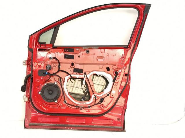 RENAULT 801009375R Дверь передняя правая в наличии Запорожье