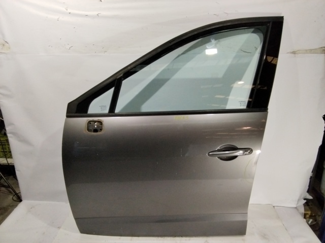 RENAULT 801010949R Дверь передняя левая в наличии Винница