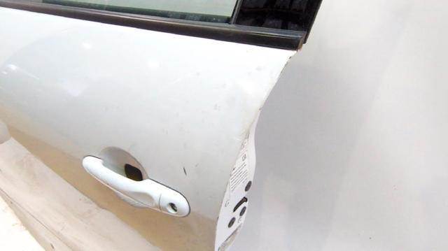 RENAULT 801010949R Дверь передняя левая в наличии Черновцы