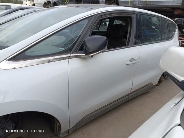 RENAULT 801013535R Дверь передняя левая в наличии Запорожье