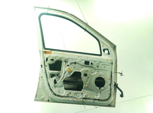 Porta dianteira esquerda Dacia Logan KS