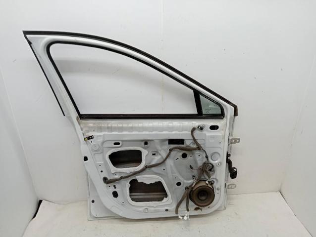 RENAULT 801013881R Дверь передняя левая в наличии Львов