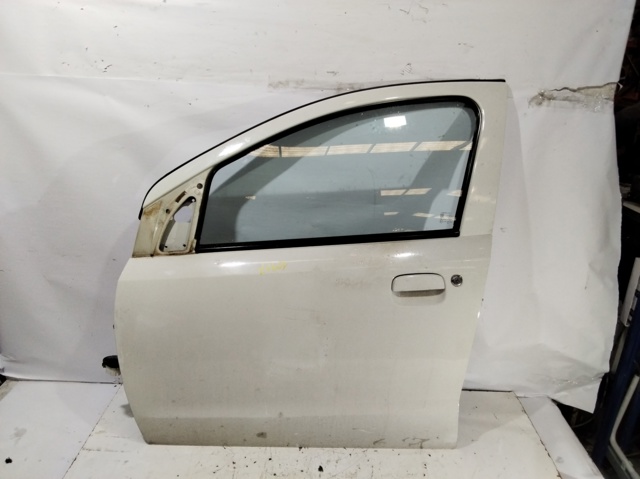 NISSAN 801014A00C Дверь передняя левая в наличии Каменское