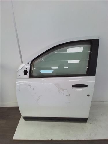 Porta dianteira esquerda Dacia Sandero 1 BS0, 1