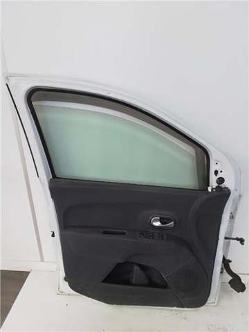 Porta dianteira esquerda Dacia Sandero 1 BS0, 1
