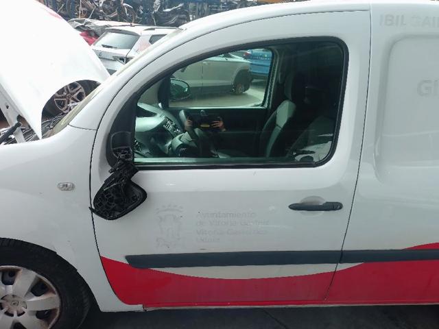 Porta dianteira esquerda Renault Kangoo 2 FW0