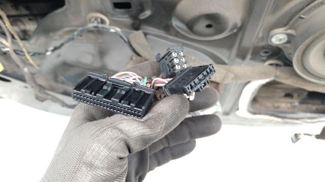 801015934R RENAULT Дверь передняя левая купить в Хмельницкий