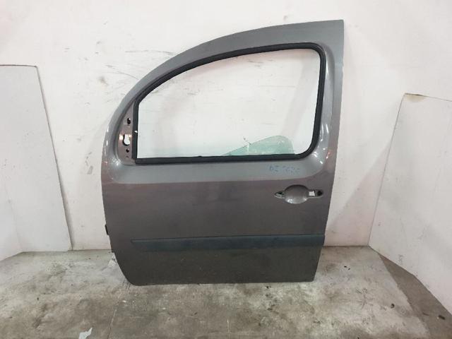 RENAULT 801017268R Дверь передняя левая в наличии Чернигов