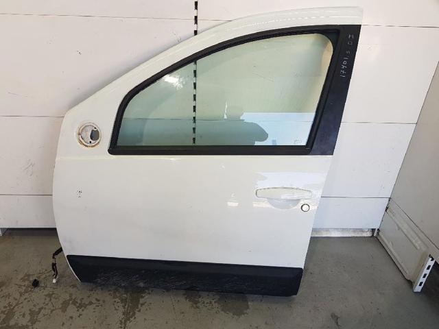 Porta dianteira esquerda Dacia Sandero 1 BS0, 1