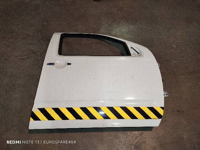 NISSAN 80152EB330 Дверь передняя правая в наличии Винница
