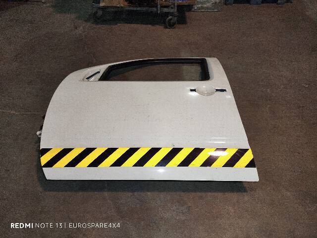 NISSAN 80153EB330 в наличии Ирпень