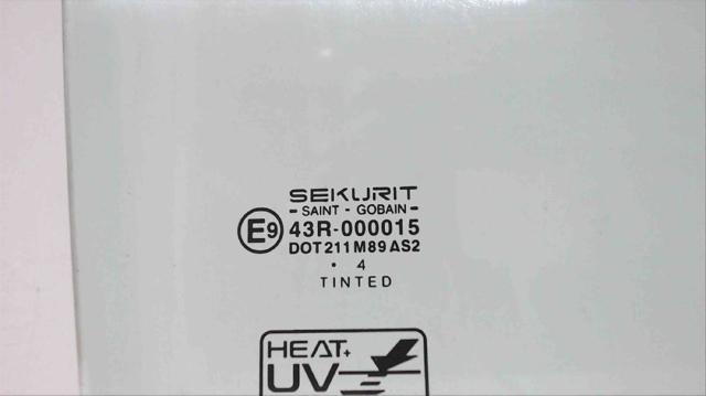 803002X000 NISSAN Стекло двери передней правой купить в Винница