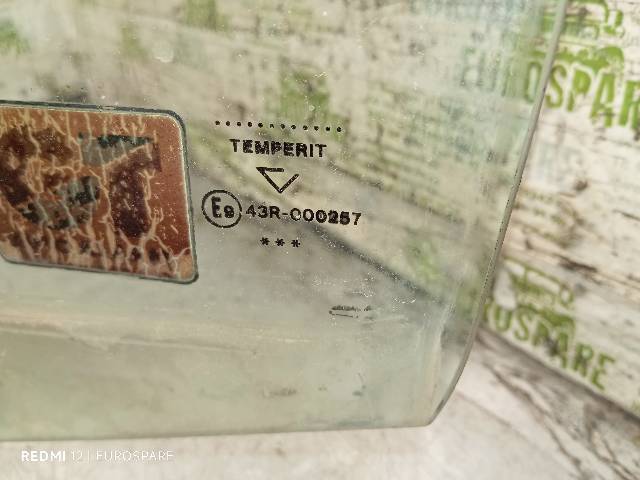 803010F000 Стекло двери передней левой купить Хмельницкий