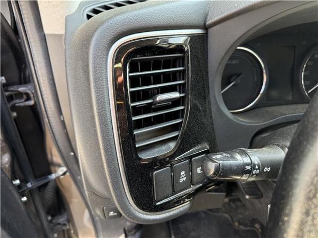 8030A203 MITSUBISHI Решетка вентиляции салона на "торпедо" левая купить в Запорожье
