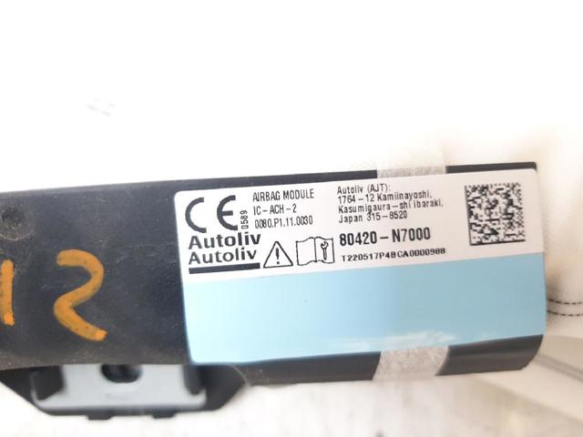 80420N7000 HYUNDAI Шторка боковая, правая купить в Черновцы