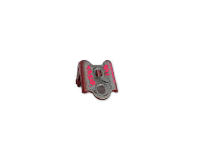 804218851R RENAULT Петля двери передней купить в Чернигов