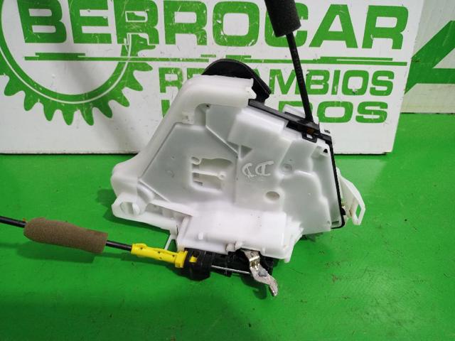 805006UA0A NISSAN Замок передней правой двери купить в Черкассы