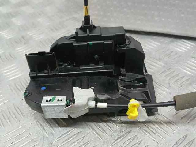 Fecho da porta dianteira esquerda Nissan Qashqai 2 J11